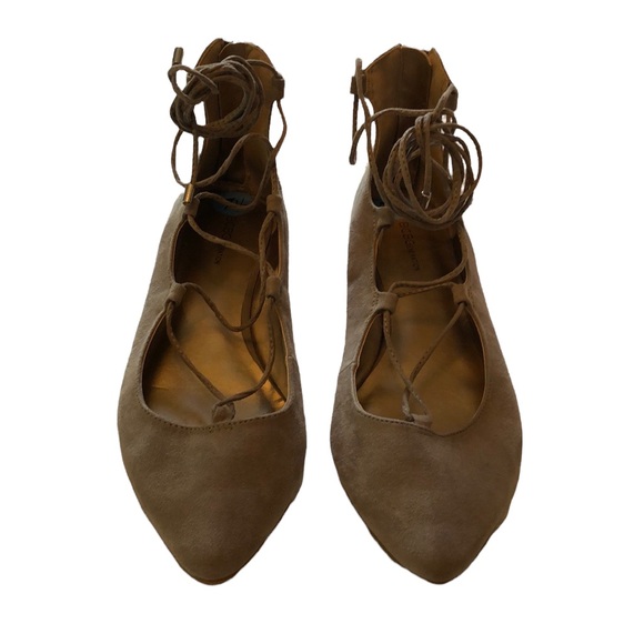 BCBG Generation Tan Faux Suede Tie-up Flat Shoes with Pointed Toe - Picture 2 of 16